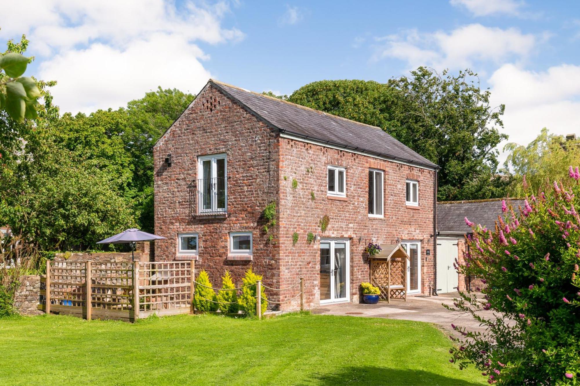 Church House Barn Lake District & Solway Coast With Solway Firth Views Сіллот Екстер'єр фото